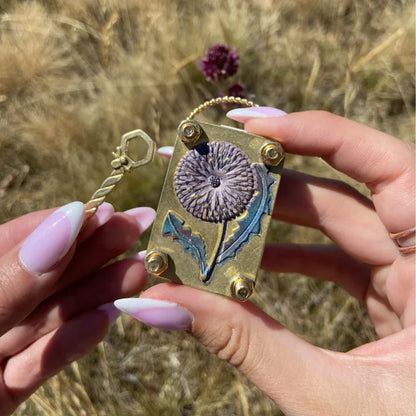 Vintage Pocket Flower Press – Preserve Nature Anywhere