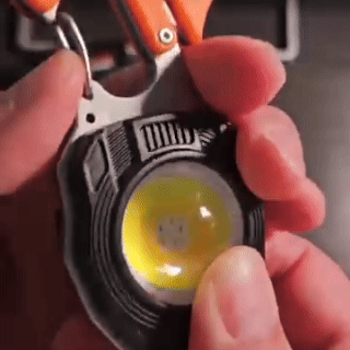 🎁Last Day Promotion 49% OFF🔥8-in-1 Multifunctional Keychain Flashlight🔦🌈